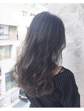 フレアジェネラス(FLEAR generous) 【ノンブリーチ×グラデーションカラー】柳本麻守