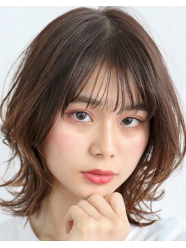 ムルチュラ(muruchura) 毛先パーマの大人かわいいルーズミディ１　田原佐知子