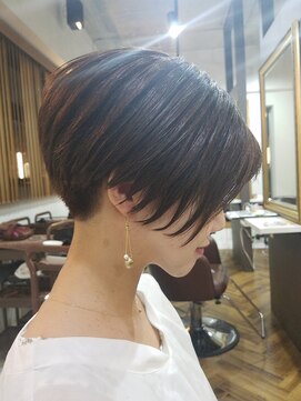 デザイナーズヘアー ラグジス(Designers hair LUXIS) ~【LUXIS海老名】~大人ショート♪