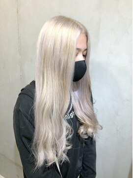 モノ アンド イニ(Mono & inni) ハイトーン