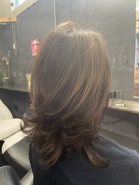 エーデルシェーンハイト(EDEL schonheit) 『ねじらなくてもワンカール』やわらかデジタルパーマ