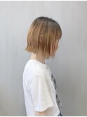 切りっぱなし前下りボブ _ バレイヤージュ
