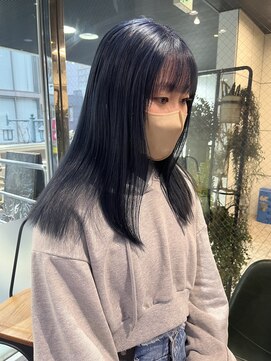 ヘアーアンドメイク ビス(HAIR&MAKE bis) ネイビーブルー♪【多田 華歌】