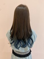 ニューヨーク ニューヨーク 河原町オーパ店(NYNY)&nbsp;ロングヘアのグラデーションカラー推しカラーマリンブルー