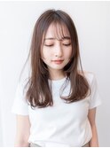 20代30代大人可愛い斜めバンググレージュカラー/レイヤーカット