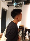 スパイキーショートフェードスタイル