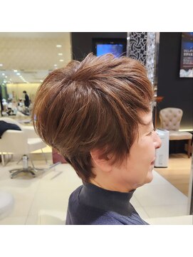 コーゾー アヴェダ 松屋銀座店(KOZO w AVEDA) ふんわりショート