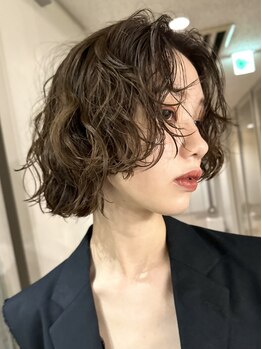 ナループロアオハナ(Nalu pu loa ohana)の写真/うねりやくせ毛は活かす時代！今まで悩んでいたうねりやくせ毛を、チャームポイントに変えてみませんか？