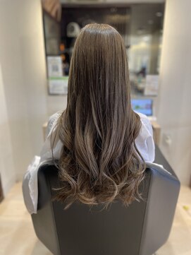 ヴィセ(atelier visse) モカベージュ