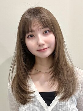 ライン(LINE) 韓国風/レイヤー/小顔/前髪カット/髪質改善/グレージュ/透明感
