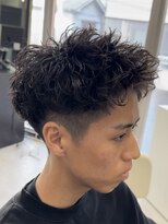 エデアンルクラ 下通(EDEAN Leclat)&nbsp;熊本スパイキーショート パーマ 短髪 アップバング MEN'S HAIR