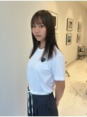 オリーブベージュカラー