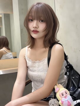 ロンドメリア 天神大名店(Lond Melia) 小顔に見せるミディアムヘア/韓国ヘア/暗めカラー