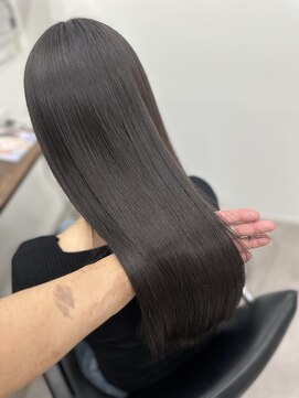 ユニックウメキタ(unique UMEKITA) 髪質改善ストレートで作る艶髪