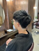 ノム(nomu) スパイキーショート