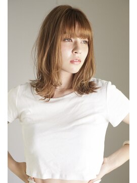 サク(Sac.) Sac.栃木優佑　似合わせカット　ミディアム　透明感カラー