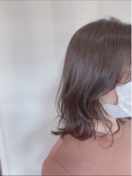 アロス ヘアー(Aross hair) フェザーバングミディアム