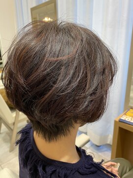 ヒアカアヴェダ 天神VIORO (Heaka AVEDA) ショートボブ【30代/40代/パーマ/ハイライト】D