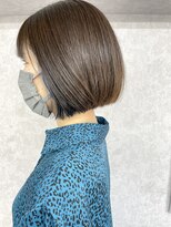 ドア(door)&nbsp;【door南越谷・新越谷】ラインの綺麗なボブ　インナーカラー