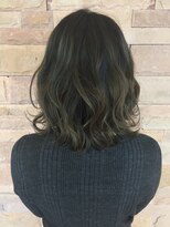 マイヘアイズグッド(My Hair is Good)&nbsp;オリーブアッシュカラー〔今泉〕〔ショート〕〔ボブ〕〔白髪〕