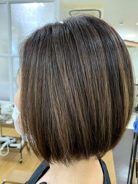 ヘアー グリース(hair GREASE) 顎ラインボブ