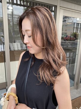 ミニム ヘアー(minim hair) 【minim×日比】大人可愛いナチュラルレイヤー×ハイライト