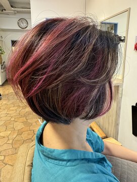 アンジュ ラヴィ(Ange Lavie) ピンクショートボブ to050