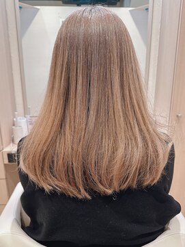 コーエン(cowen) 大人かわいい☆ハイライトたっぷりまとまりやすいセミロング♪