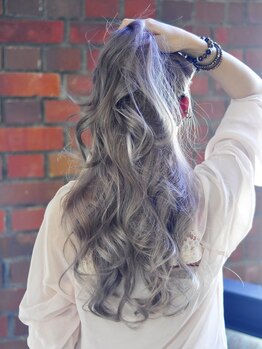 ソレイジュ(soleige)の写真/〈人とは一味違う特別なデザインを求めるあなたに…〉relaxできる空間づくりに拘っています！