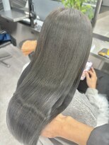 アルドーレフィエロ シンサイバシ(Ardore fiero shinsaibashi)&nbsp;オリーブグレージュ/ブリーチなし髪質改善カラー【小山田繭】