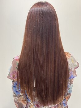 スターリースターリー(Starry Starry)の写真/クセのお悩み解消！自然で柔らかな仕上がりの縮毛矯正は、指通り滑らかな艶髪が叶います♪