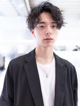 ケアリー 練馬(Carelly) ツイストパーマ七三オールバックマッシュウルフスリークショート