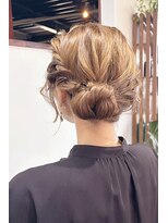 ヘアメイクボッカ(hair make Bokka)&nbsp;和装にぴったりなサイドシニヨン