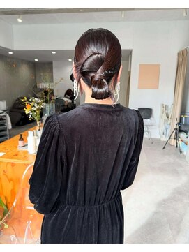 タイトスタイル