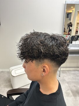 イーラ アメ村店(era) バロックパーマパーマ/メンズ/刈り上げ/眉毛/ツイスト