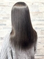 ヴィソップ(V.S.O.P)&nbsp;透明感グレージュロング（ハイトーンからトーンダウン）