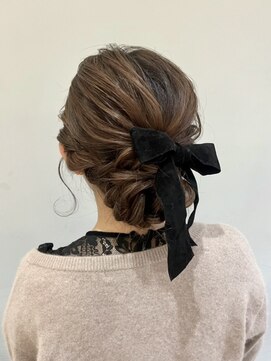 エレノア つくば(Eleanor) ベロアリボン×ゆるふわアップヘアセット