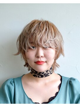 ルプラ ガーデン(le-pla garden) ショートウルフ#ベージュ#ダブルカラー＃ウルフ＃ケアブリーチ