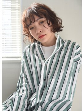 ユノ(juno) 【juno】フェイスラインくるくるパーマ♪ミニボブベージュ