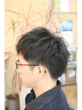 ヘアーステージめぐりや ツーブロックショート