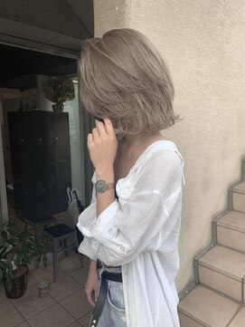 アルカナ 明治神宮前原宿(ARCANA) レイヤーbob レイヤーカット　くすみグレージュ　hiro