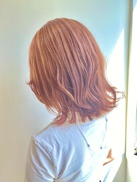 イリ 梅田(ili) 韓国風ピンクボブ