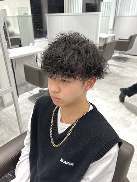 キートス(Kiitos) 無造作黒髪ツイストスパイラルvマッシュ