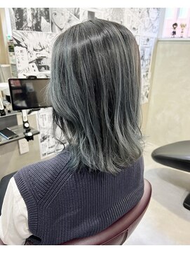 ヲタクに美容室は難しい。 バレイヤージュ×グレー