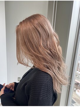 エイト 神戸三宮店(EIGHT) natural beige.