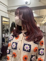 ヘアーアンドメイク ビス(HAIR&MAKE bis) カシスレッド×ザクザクレイヤー