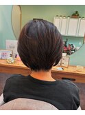 襟足すっきりショートスタイル