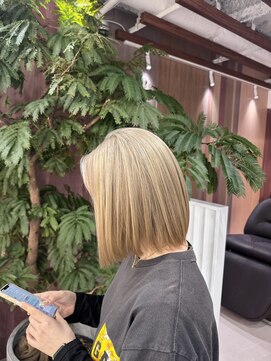 スパーブ(SUPERB) ブロンドボブ