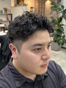 サロン ド クレア(salon de CLEA) スパイキーショート