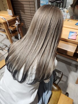 ネオリーブ ジューク 日吉店(Neolive JuQ) 日吉/綱島　ホワイトグレージュミニウルフデジタルパーマ